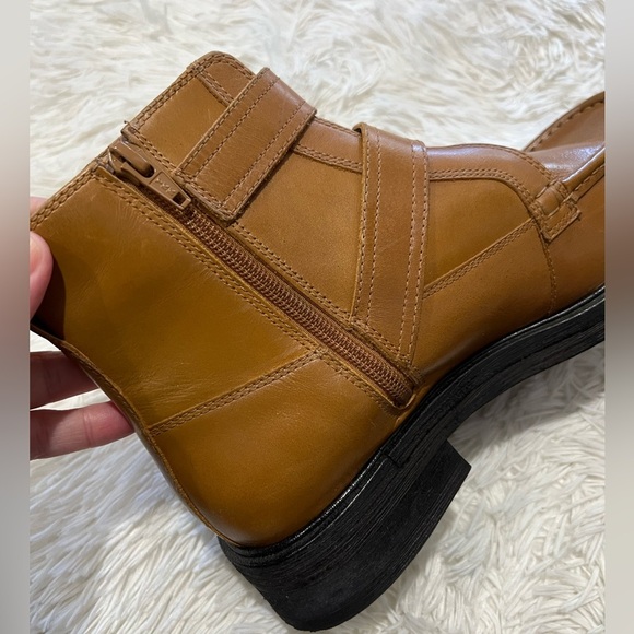 Free People Isla Moto Boots - Size 8 - tan color - Picture 4 of 11